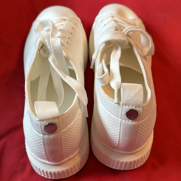 Nordstroms Brass Plum platform sneaker - Picture 3 of 6